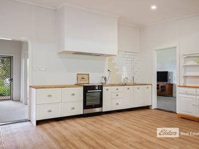 4 Cora  Street, Donnybrook WA 6239