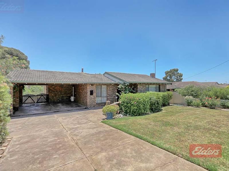 53 Sydney Hall  Way, Narrogin WA 6312