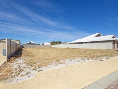 Lot 438, 32 Boronia Turn, Jurien Bay WA 6516