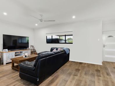 35 Cajuput Crescent, Djugun WA 6725