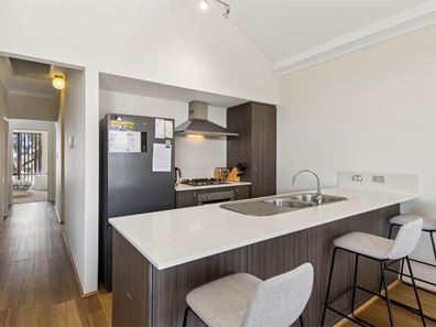 81 Banrock Drive, Ellenbrook WA 6069