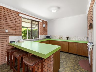 27 Wilkes Street, Carey Park WA 6230