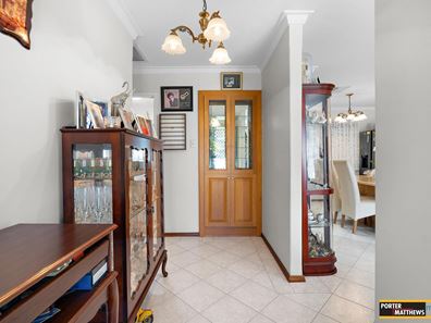 60 Galaxy Street, Beckenham WA 6107