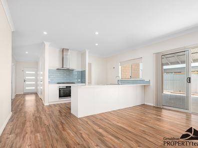 17 Hester Street, Drummond Cove WA 6532