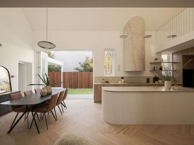 35 Pangbourne Street, Wembley WA 6014