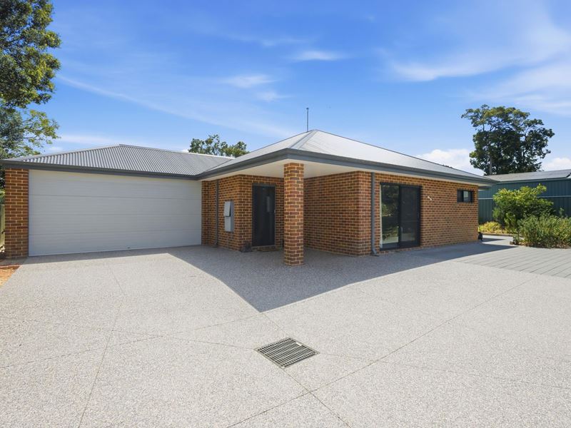 22A Urch Road, Kalamunda