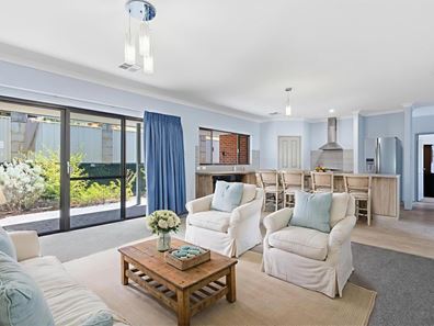 22A Urch Road, Kalamunda WA 6076