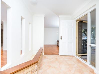 5 Phillip Close, Mullaloo WA 6027