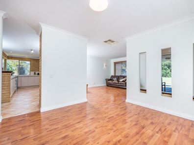 5 Phillip Close, Mullaloo WA 6027