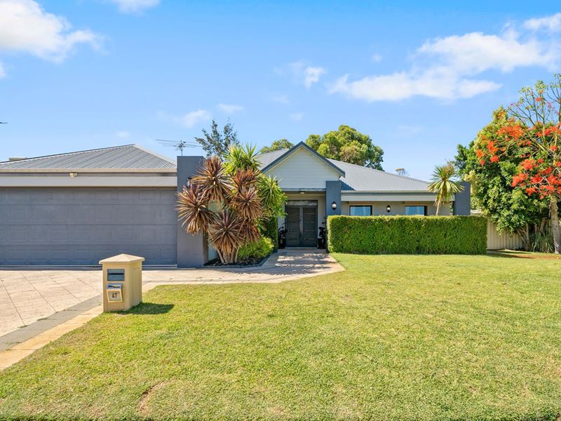 47 Addingham Boulevard, Madora Bay