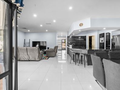 47 Addingham Boulevard, Madora Bay WA 6210