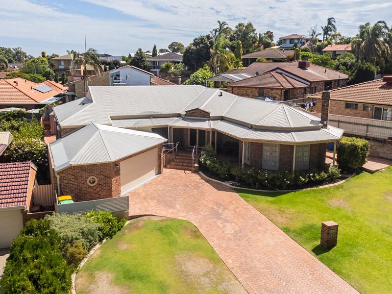 5 Mooltunya Court, Kingsley WA 6026