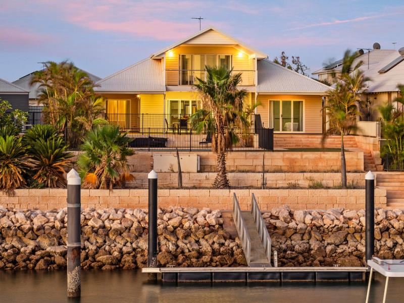 10 Kestrel Place, Exmouth WA 6707