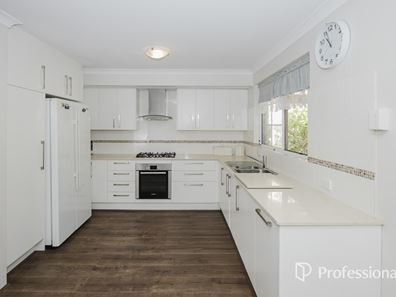 8 Foreshore Vista, Yanchep WA 6035
