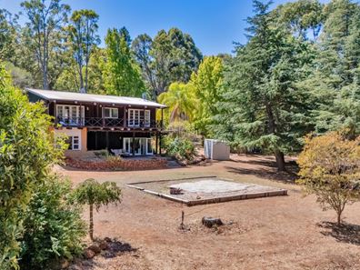 186 Holyoake Road, Dwellingup WA 6213