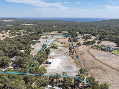114 Sonning Loop, Yallingup WA 6282