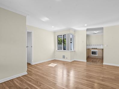 27 Rambures Way, Hamilton Hill WA 6163