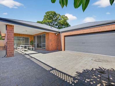 27A Donaldson Street, Queens Park WA 6107