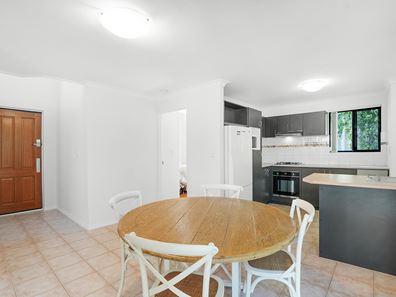 4B Cornelian Street, Scarborough WA 6019