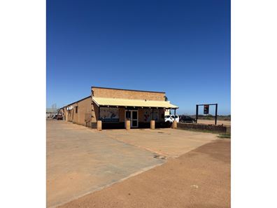 408 Robinson  Street, East Carnarvon WA 6701