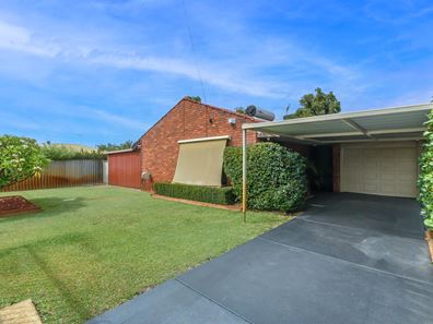 165 Cammillo Road, Kelmscott WA 6111