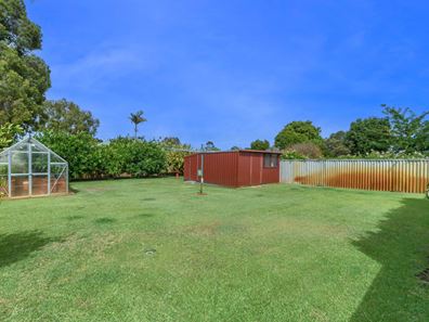 165 Cammillo Road, Kelmscott WA 6111