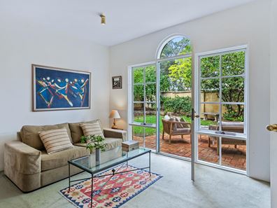 61 Victoria Avenue, Claremont WA 6010