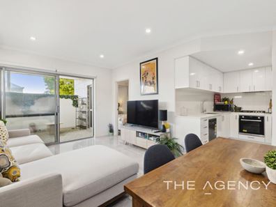 1/32 Pollard Street, Glendalough WA 6016