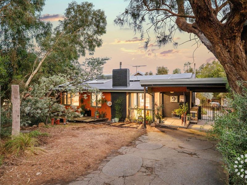 9 Rinaldo Crescent, Coolbellup