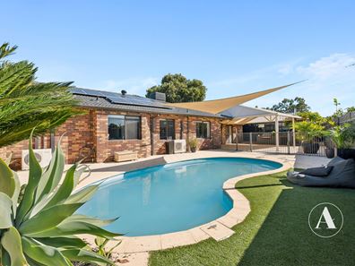 2 Crown Court, Thornlie WA 6108