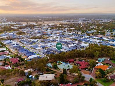 15 Hereford Retreat, Byford WA 6122