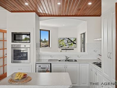 55 Menora Loop, Warnbro WA 6169