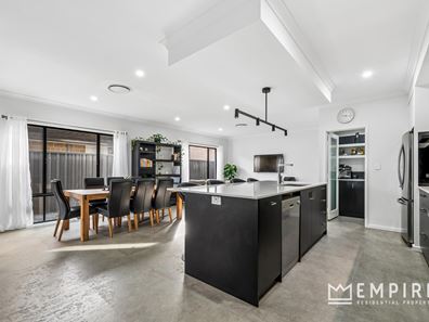 13 Carine Parade, Lake Coogee WA 6166