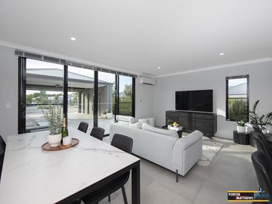 1 Montague Grange, Bushmead WA 6055