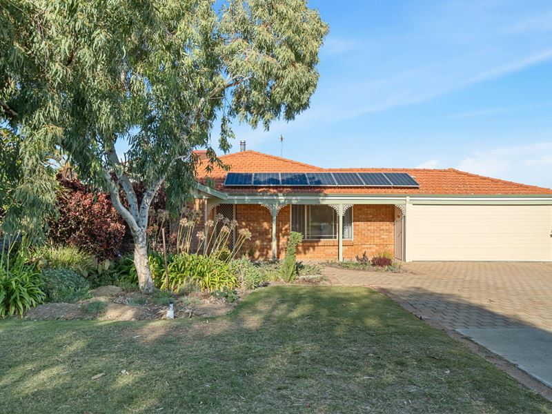 42 Jamaican  Road, Waikiki WA 6169