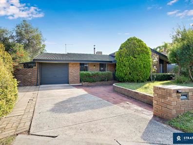 11 Lateritia Court, Kelmscott WA 6111