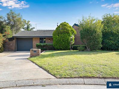 11 Lateritia Court, Kelmscott WA 6111