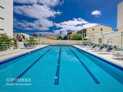33/2 Brighton Road, Scarborough WA 6019