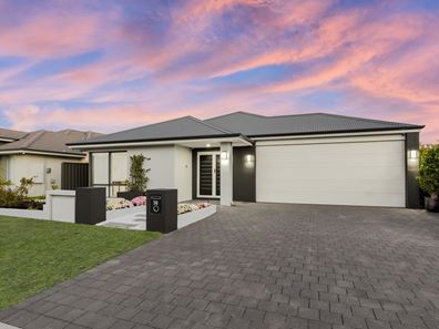 36 Heartwood Way, Hilbert WA 6112