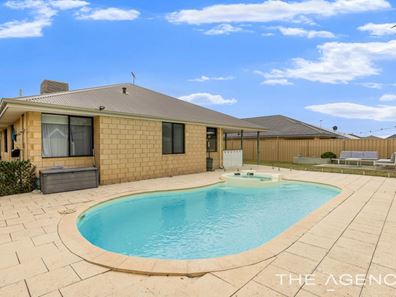 15 Mooreland Road, Baldivis WA 6171