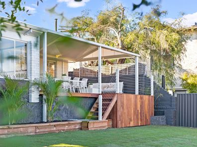 11 Centaur Street, Kallaroo WA 6025