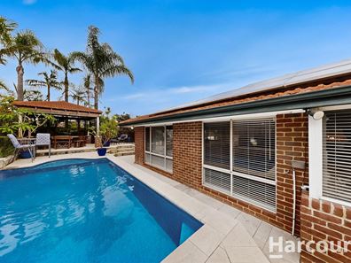 4 Hedgeley Corner, Landsdale WA 6065
