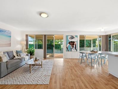 16 Lanyon Street, Mandurah WA 6210