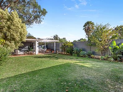125 Hale Road, Wembley Downs WA 6019