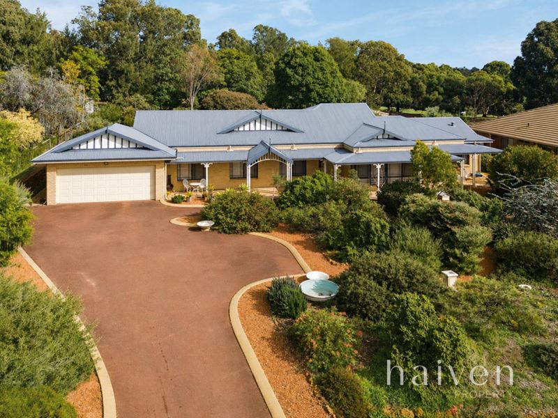 72 Ridgehill Rise, Roleystone WA 6111