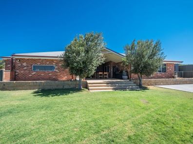 39 Emily Way, Dongara WA 6525