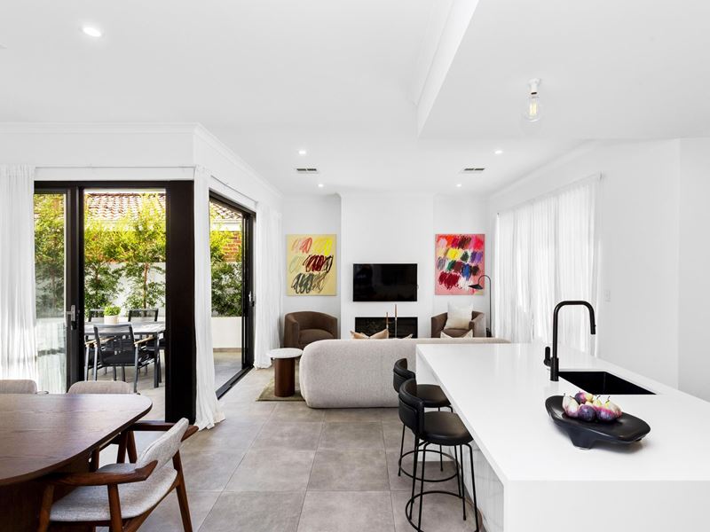 12 Clarence Street, South Perth WA 6151