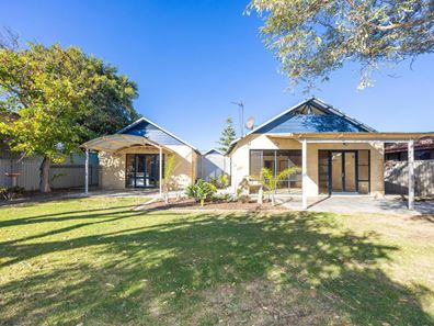 11 Tahiti Place, Jurien Bay WA 6516
