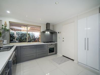 15 Mutiny Terrace, Quinns Rocks WA 6030