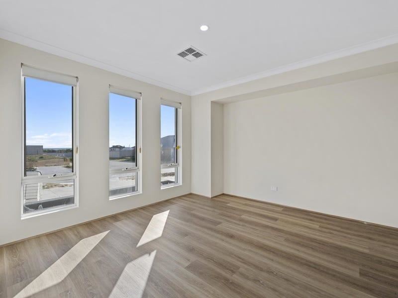 24 Middalya Road, Golden Bay